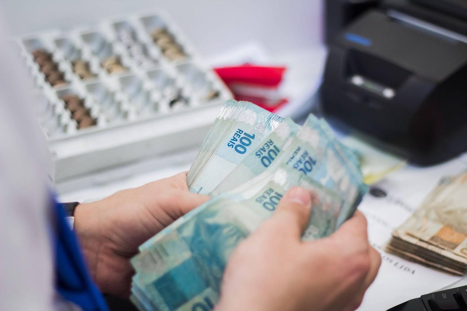 tributação de receita recorrente